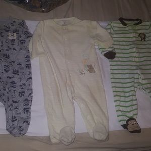 Baby footsie pajamas